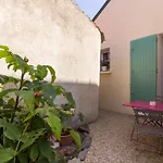 Ferienhaus Maison De Pecheurs Avec Terrasse En Bord De Loire, Wifi, Velos Et Equipe Bebe - Fr-1-306-1177